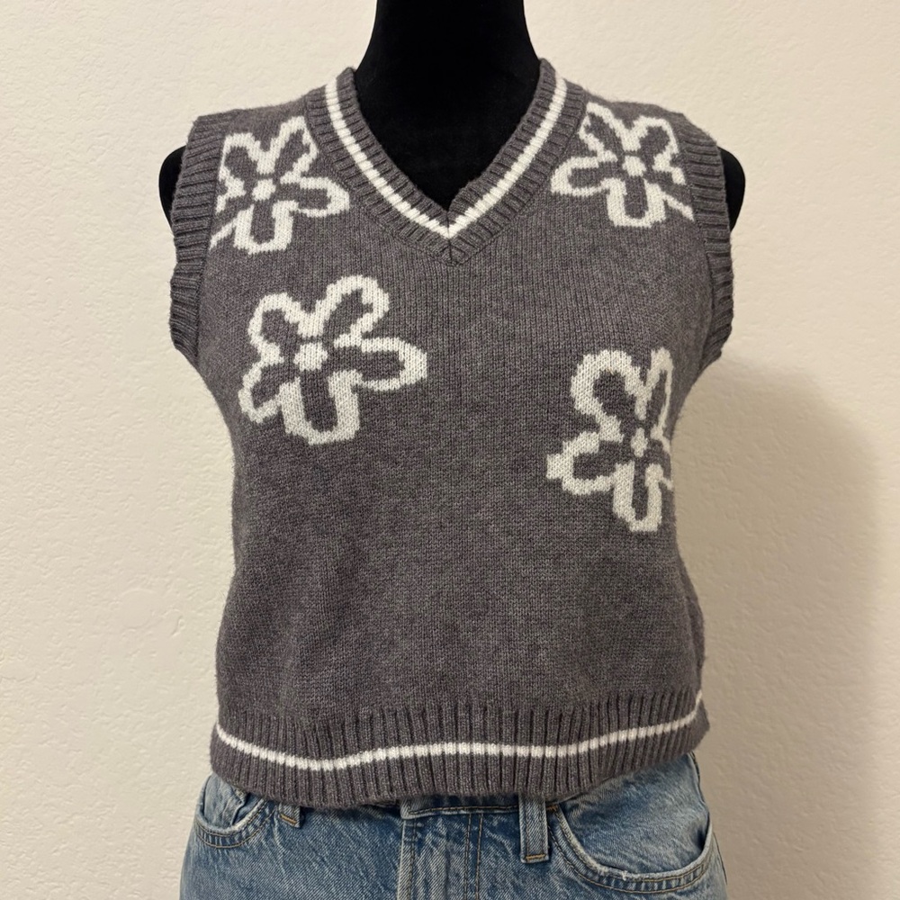 Gray and White Floral Knit Vest
